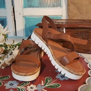 UNISA Strappy UNKANOA Sandal